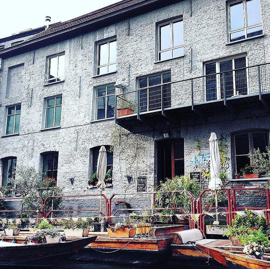 Back home in Dublin dreaming of holidays #igersghent #ghent #gent #canal #ghentcanal #latergram 😴