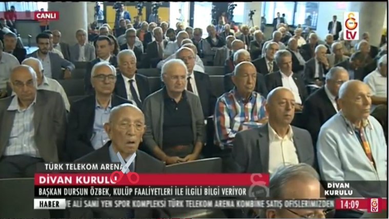 Galatasaray Olağan Divan Kurulunda, alınan kararlar sonrası üyeler mezarlıklarına uğurlandı.