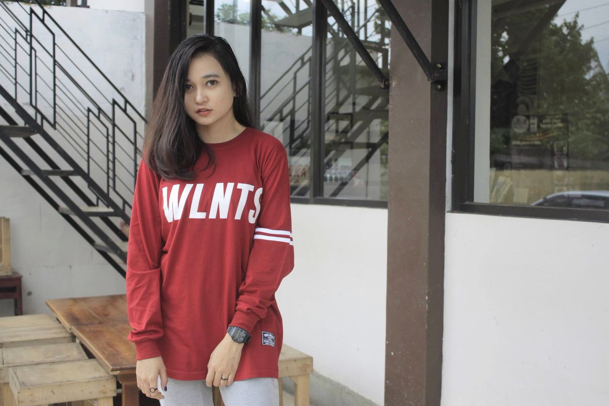 NEW ARRIVALS 💸💸💸
- WLNTS LS maroon 02
- S M L XL
- 30S
-110k free stiker 

Info : 5CD2B90E / 089506200737