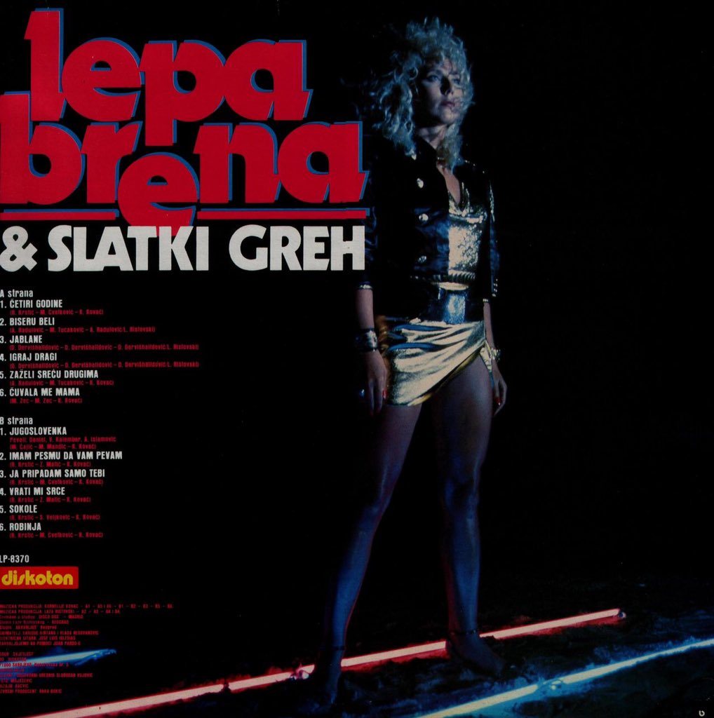 Brena_news's tweet photo. @LepaBrena_TW 21.09.1989. izašao je album "Četiri godine" 🎤 #Jugoslovenka #Robinja #Čuvalamemama #Jablane 💋 https://t.co/Xt7NzJa13Q