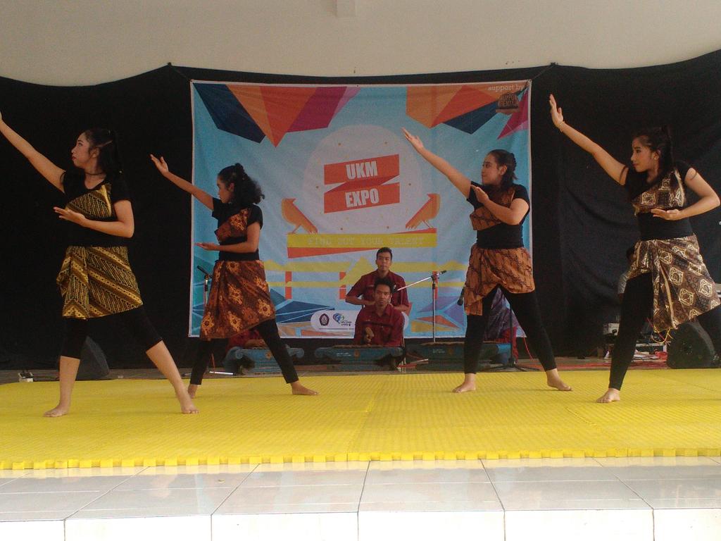 Seniora BEM Undip tweet media