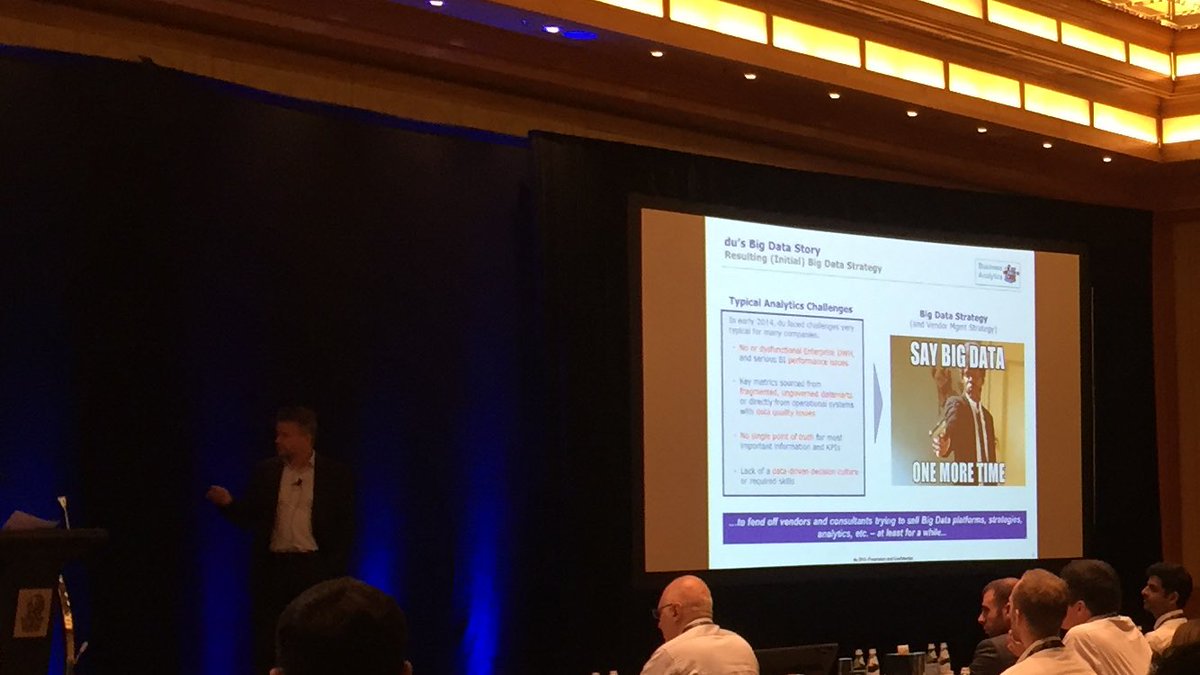 danhauenstein's tweet image. Dirk Jungnickel from du Telecom dares the audience in Dubai to say it at the @hortonworks #futureofdatashow