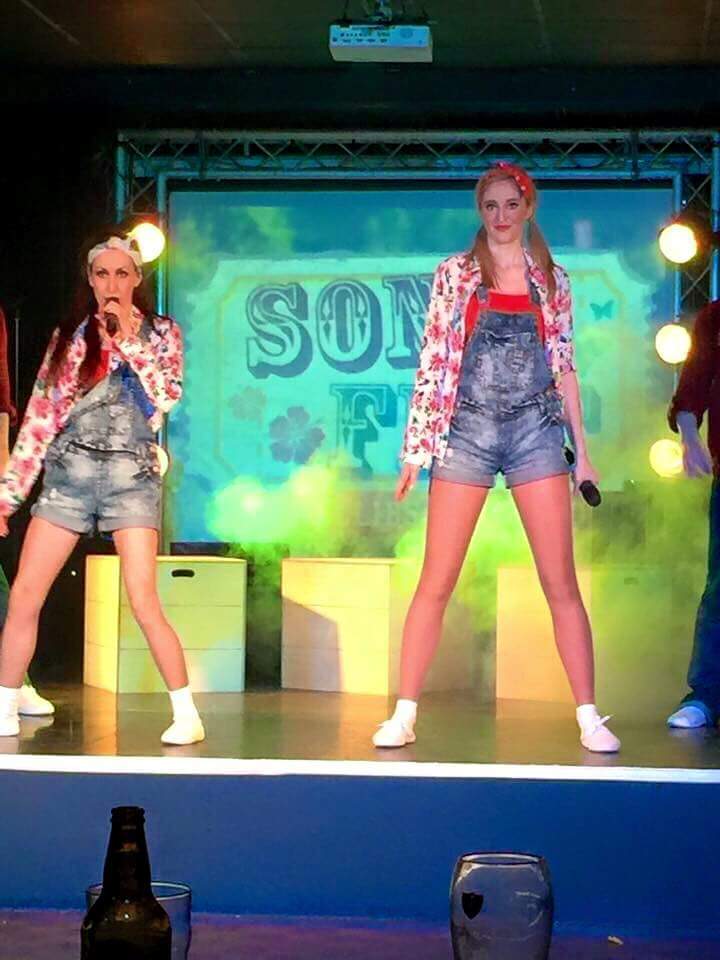 pdtroupers's tweet photo. Everyone loves a bit of #Songfest #Greatentertainment #Professionalshows https://t.co/Or9bkmvUUU