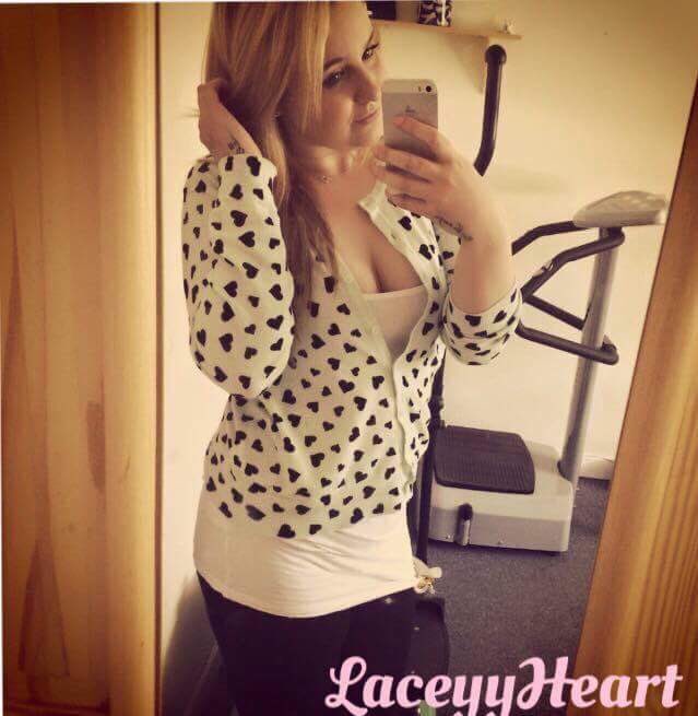LaceyHeart1's tweet photo. Beg me to use &amp; abuse you 💸💸💸🎉 #RT #MoneySlave #Payup #Loser #FinDom #FemDom @RT_Loser_slave @RTmutt @underdeskloser #PayPig #fuckyoupayme 👑 https://t.co/StwUlY6BJD