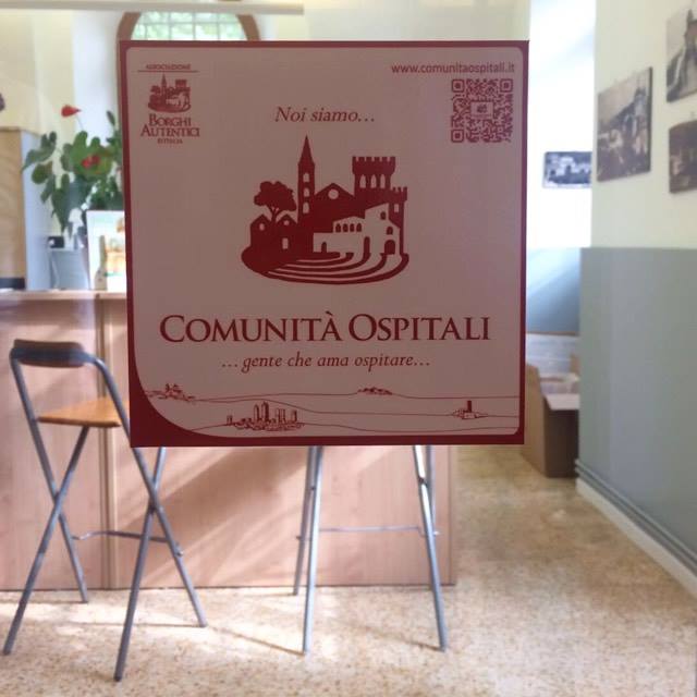 BorghiAutentici's tweet photo. Il viaggio di @LorenzoIlGiusta alla scoperta di #Predappio inizia con una passeggiata nel meraviglioso parco del Comune! #nonfareilturista https://t.co/xuasdZ8NIz