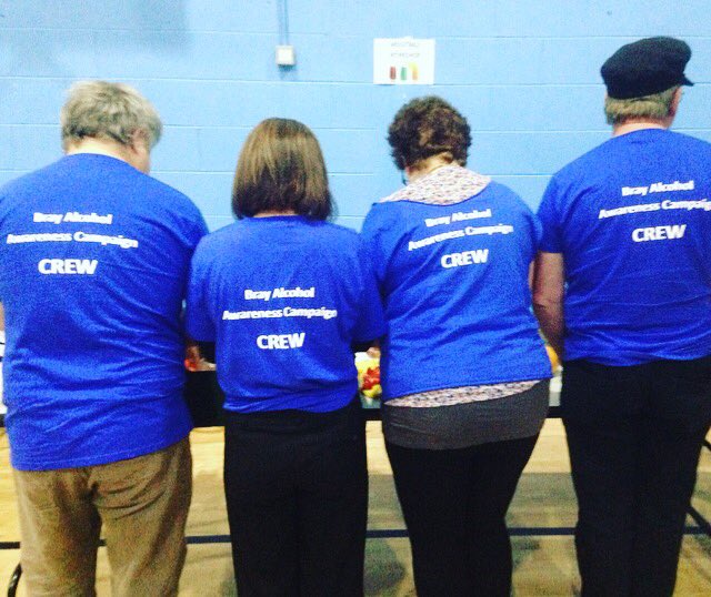 BrayDrugsAware's tweet photo. Day 2 of our #alcohol #awareness youth events our youth leaders are busy preparing! #BrayAAC #BDAF https://t.co/A7ZUBTg2uH