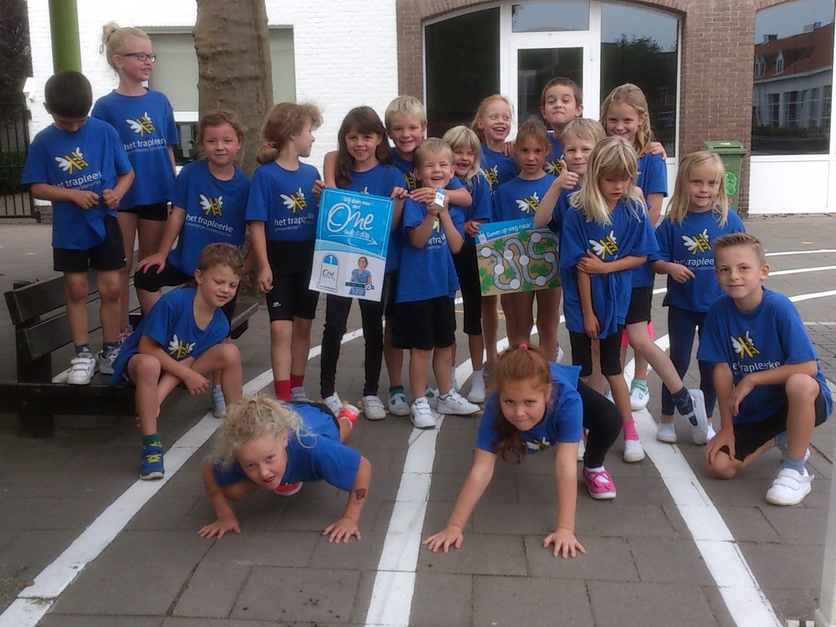 juf_danny's tweet photo. Onze school is er helemaal klaar voor! #onemileaday, #svs schoolsport, #energylab. https://t.co/DVUEnGZG89