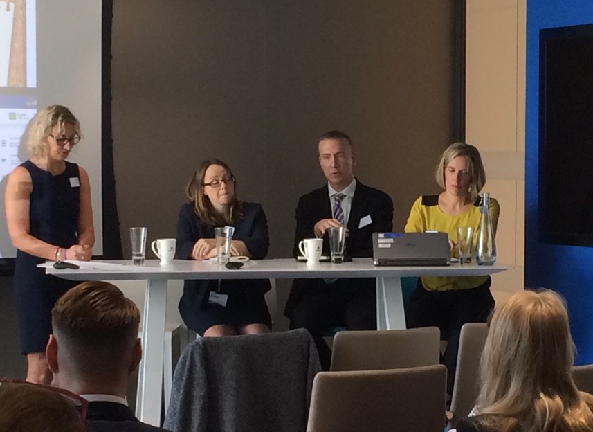 ZurichInsUK's tweet photo. #Wellbeingbreakfast discussing the importance of leaders being open about their #wellbeing. They are people too. https://t.co/w2Cf1Mjij0