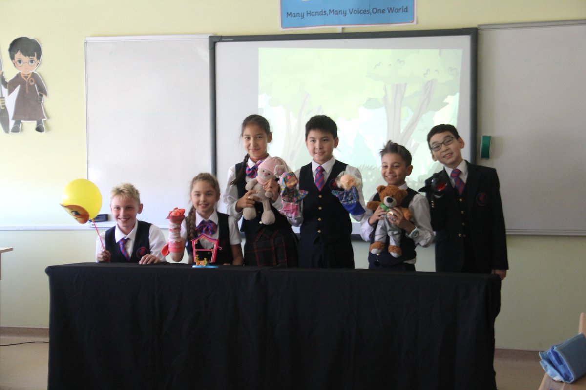 spectrum_is's tweet photo. Puppet play on Language week by grade 5A #nurorda #astana #katev #languageweek https://t.co/f0bqCTMLnR