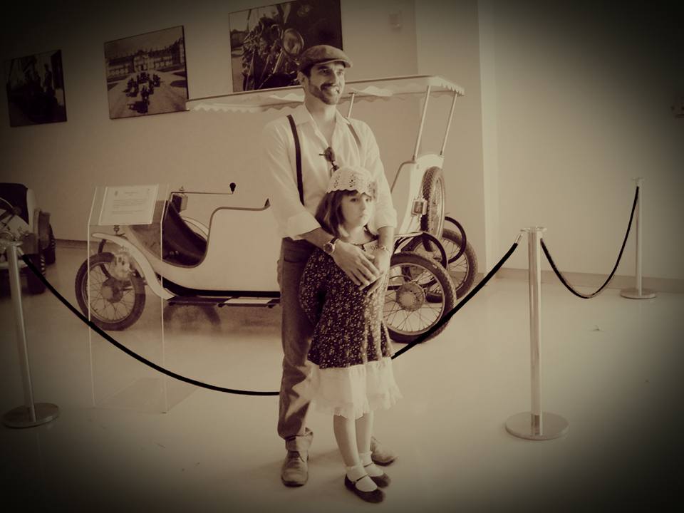 ElPardoClasico's tweet photo. Durante el 2º encuentro #bicicletasclásicas @ElPardo_Madrid visitamos la Sala Histórica de la @GuardiaReal_Esp https://t.co/VR4KZkewDT