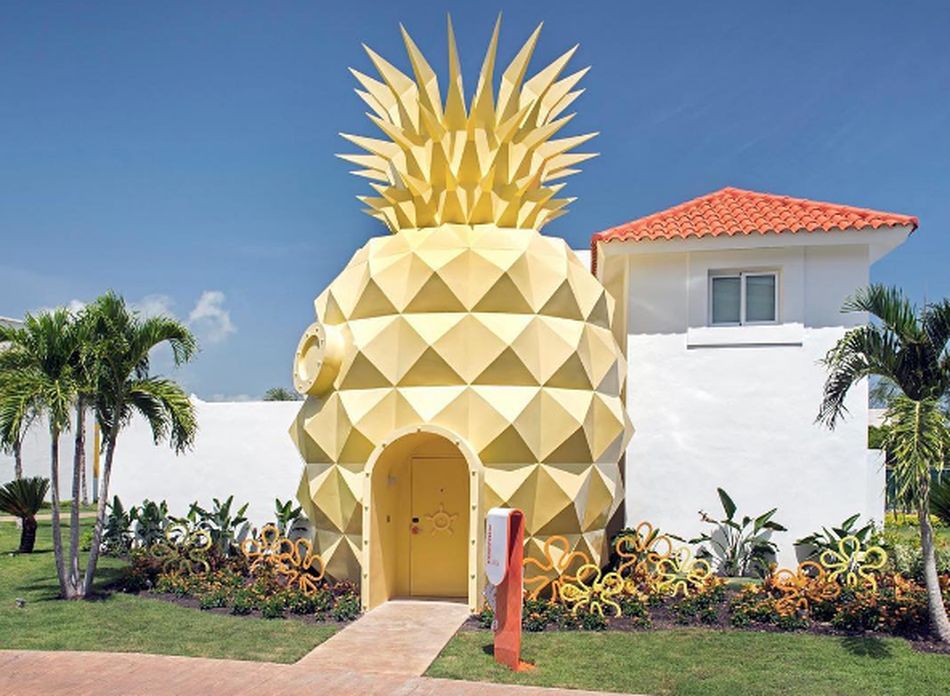 BobEsponja's tweet photo. ¿Habéis visto #LaPiñaDebajoDelMar 🍍🏠😍 ya os podéis quedar en mi casa en @NickPuntaCana? #FelizMiercoles https://t.co/7EmwhrUwho