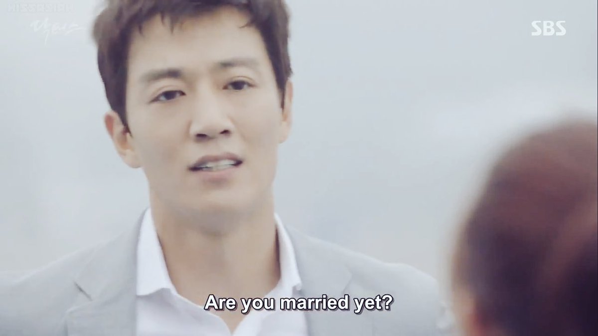 misskoreanne's tweet photo. Me to a stranger VS Me to my crush. LOL HAHAHA 

#ParkShinHye
#KimRaeWon
#RaeShinCouple
#Doctors
#RaeShin https://t.co/rXovrcGSA8