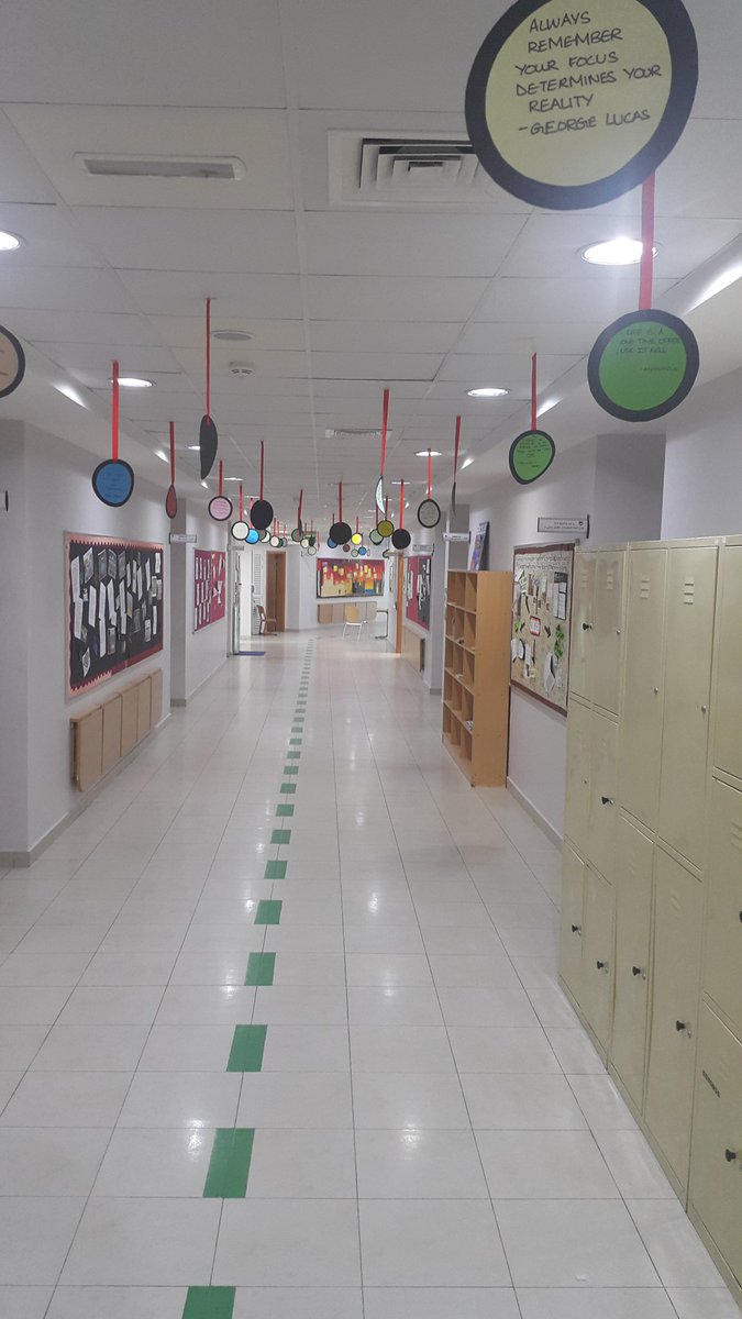 jay_vini's tweet photo. #digidot @9and10GMA @DxbModern ...celebrating Dot Day https://t.co/MDderTyfvv