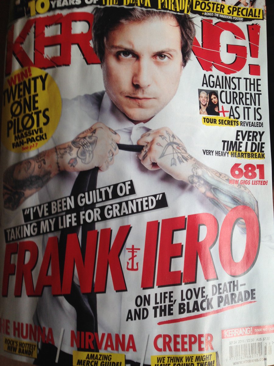 JordanWylde_'s tweet photo. @KerrangMagazine @ChrissyCostanza @PattyxWalters @FrankIero I said I'd get it, didn't I? 😊 https://t.co/6MYnvrCO0S
