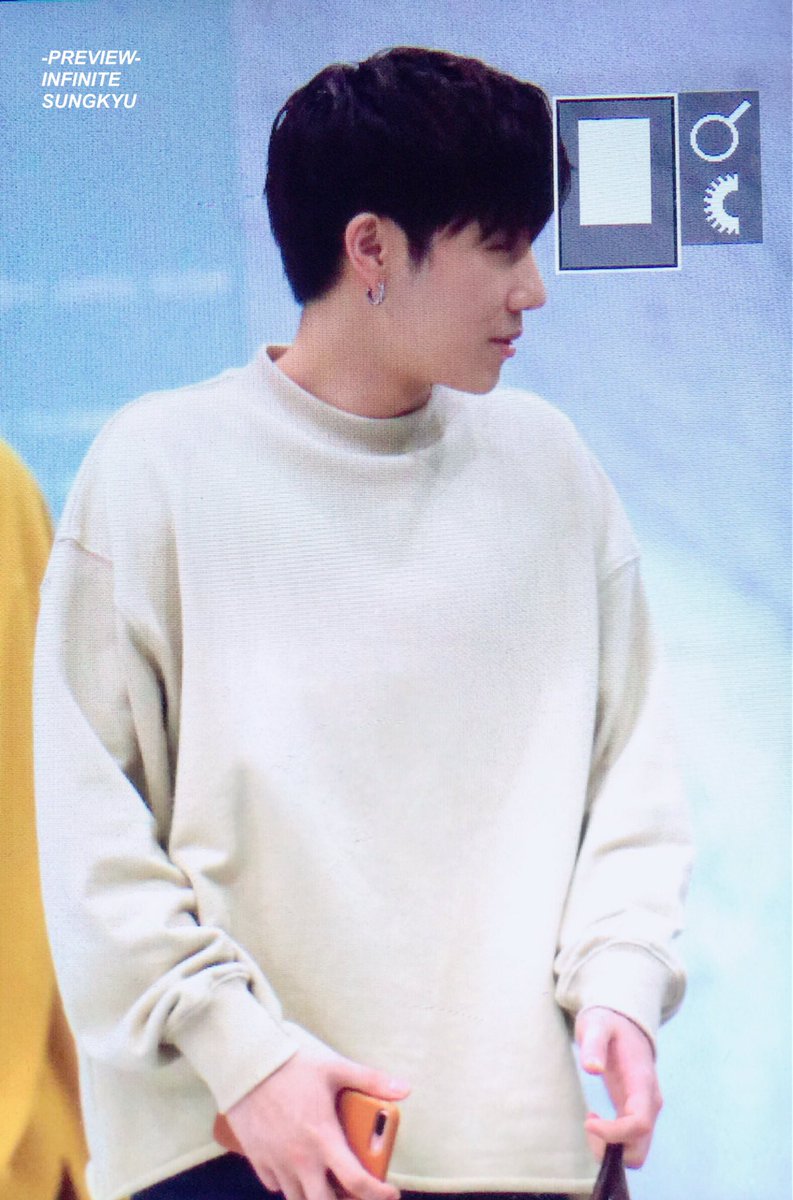 douerky's tweet photo. 190921 #성규 https://t.co/hPXmATZHxO
