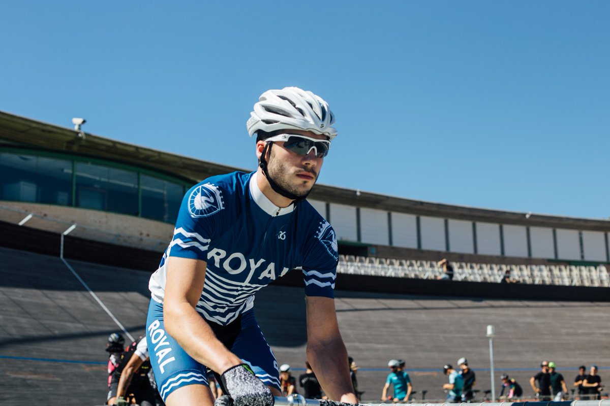 Royal_DH's tweet photo. Only two size L left. Use codename: 'RYL30' at the checkout for 30% discount, link in bio ⬆️

#cyclingkit #royaldh https://t.co/WFE4OAhACa