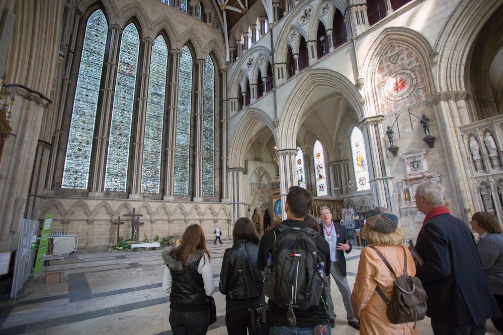 York_Minster's tweet photo. Exciting #volunteers opportunity available at York Minster - become one of our guides! Click here for details: https://t.co/gC0VgtBXxt https://t.co/VTJfTmt4ID