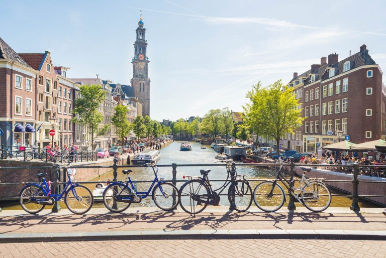 roadmaps4energy's tweet photo. How #Amsterdam became a #SmartCity the DIY way https://t.co/yTR26RT0sN #SmartMobility #SmartUrbanSpaces #IoT #OpenData https://t.co/JUBKG8cZRH