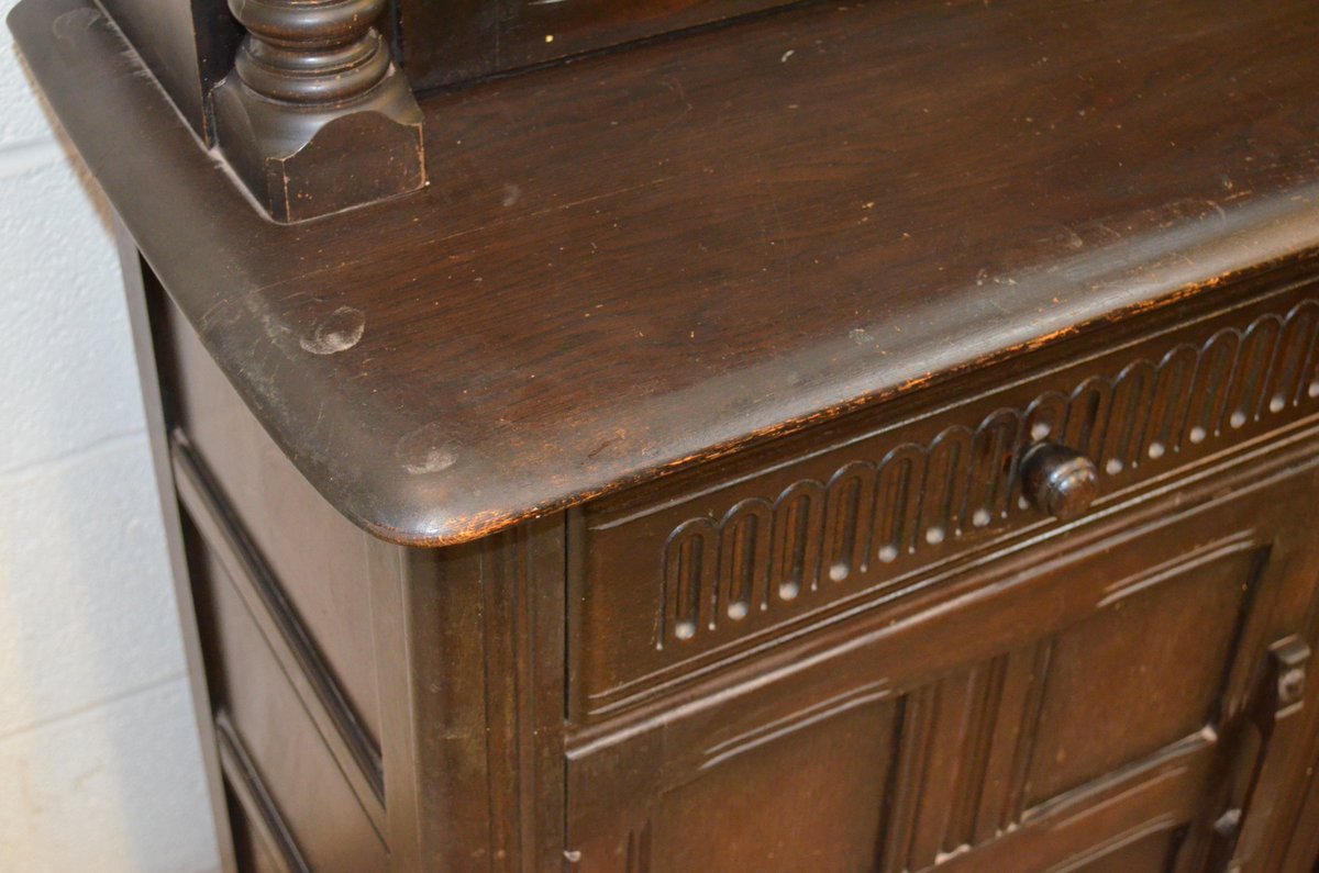 FP4UManchester's tweet photo. 1980s priory court cupboard in for a colour change from dark oak to light oak #No1 #French #polisher #Manchester https://t.co/fpR86lyYHk