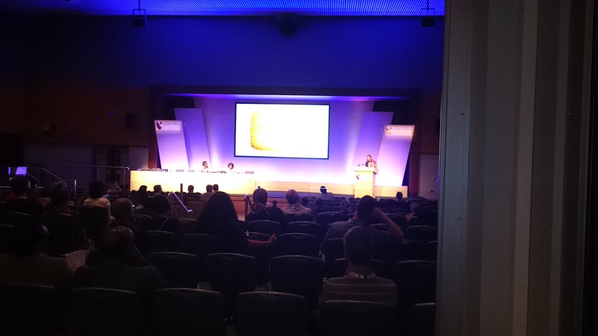 DrHollysMum's tweet photo. @rchlrwlnds NICE! An inspiring speaker with excellent presentation skills. Great to see a woman on the main stage #RCEM16Beach https://t.co/3a5lnaHDUL