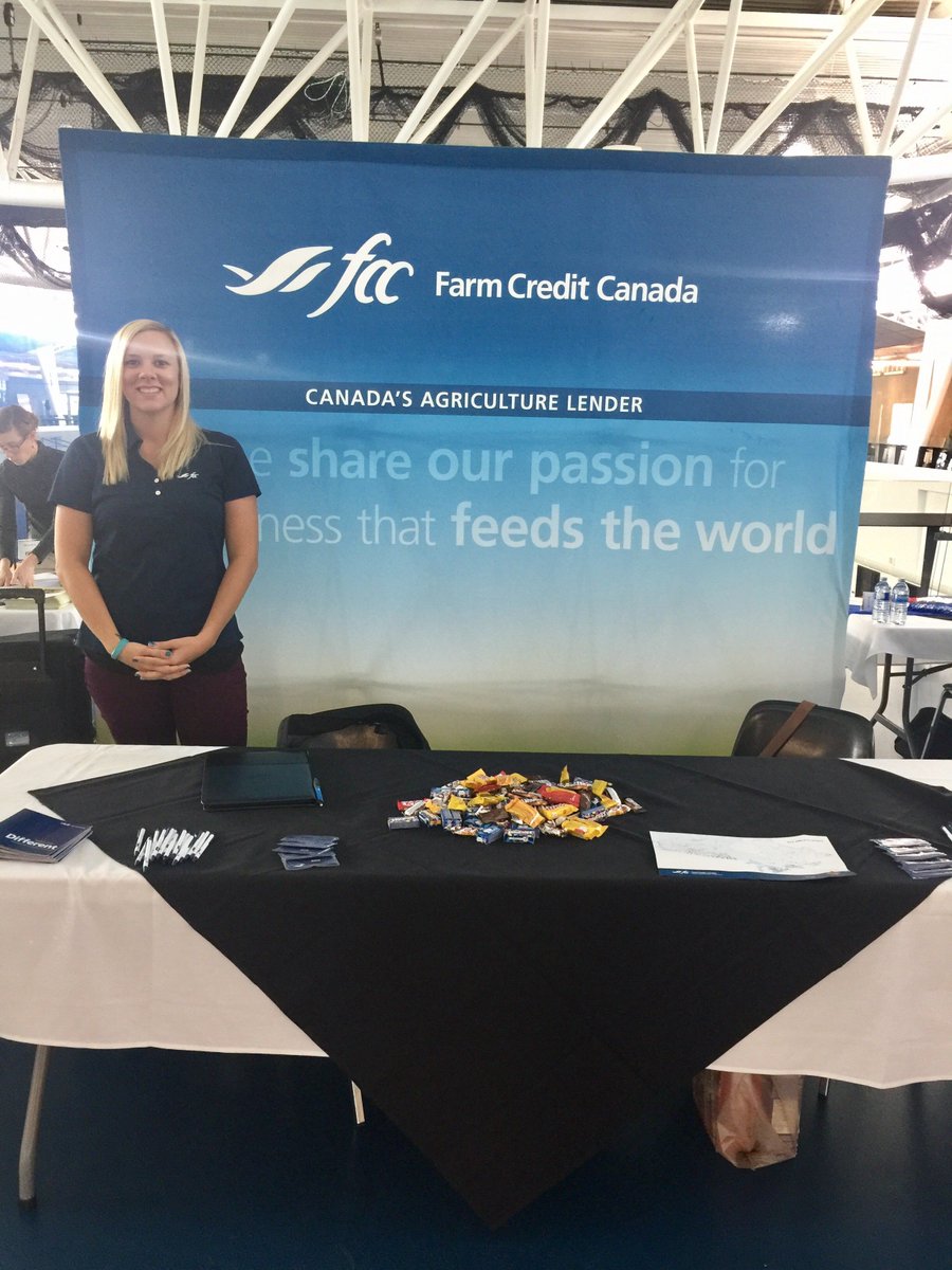FCCcareers's tweet photo. We're all set up @uLethbridge Career Fair! Stop by our booth to learn about summer jobs & other opportunities at FCC! @cesuleth #ulethCF https://t.co/V6hhb4HgPl