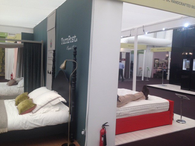 EPOCBeds's tweet image. Good to see our friends at @TurnpostDesigns at @Decorex_Intl again this year - we're neighbours! See you next year!?