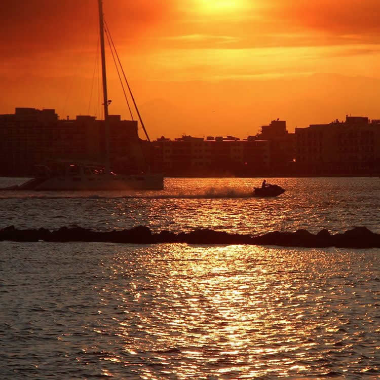 IMMOGESTIO's tweet image. Felicidades a Mercè Pararols, ganadora de nuestro concurso de fotos #costagironasummer2016! Gracias a todos por participar!