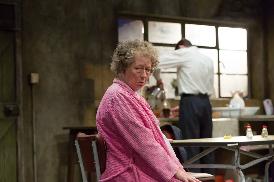 I'll be joining @galwaybayfmarts This evening at 6pm to #TheatreTalk about The Beauty Queen of Leenane @DruidTheatre