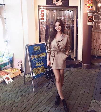 yebiiins's tweet photo. #yebinstagram update https://t.co/4xaSLUylSK