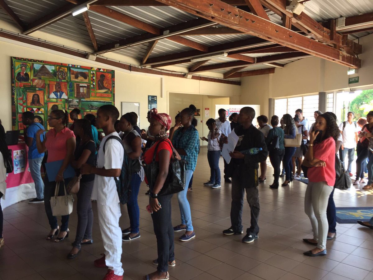 JOM_Guyane's tweet photo. Les jeunes guyanais ont répondu présents, objectifs #Emploi #Formation #Stage #Alternance #Entreprenariat #Mobilité https://t.co/pU7OezEOyX