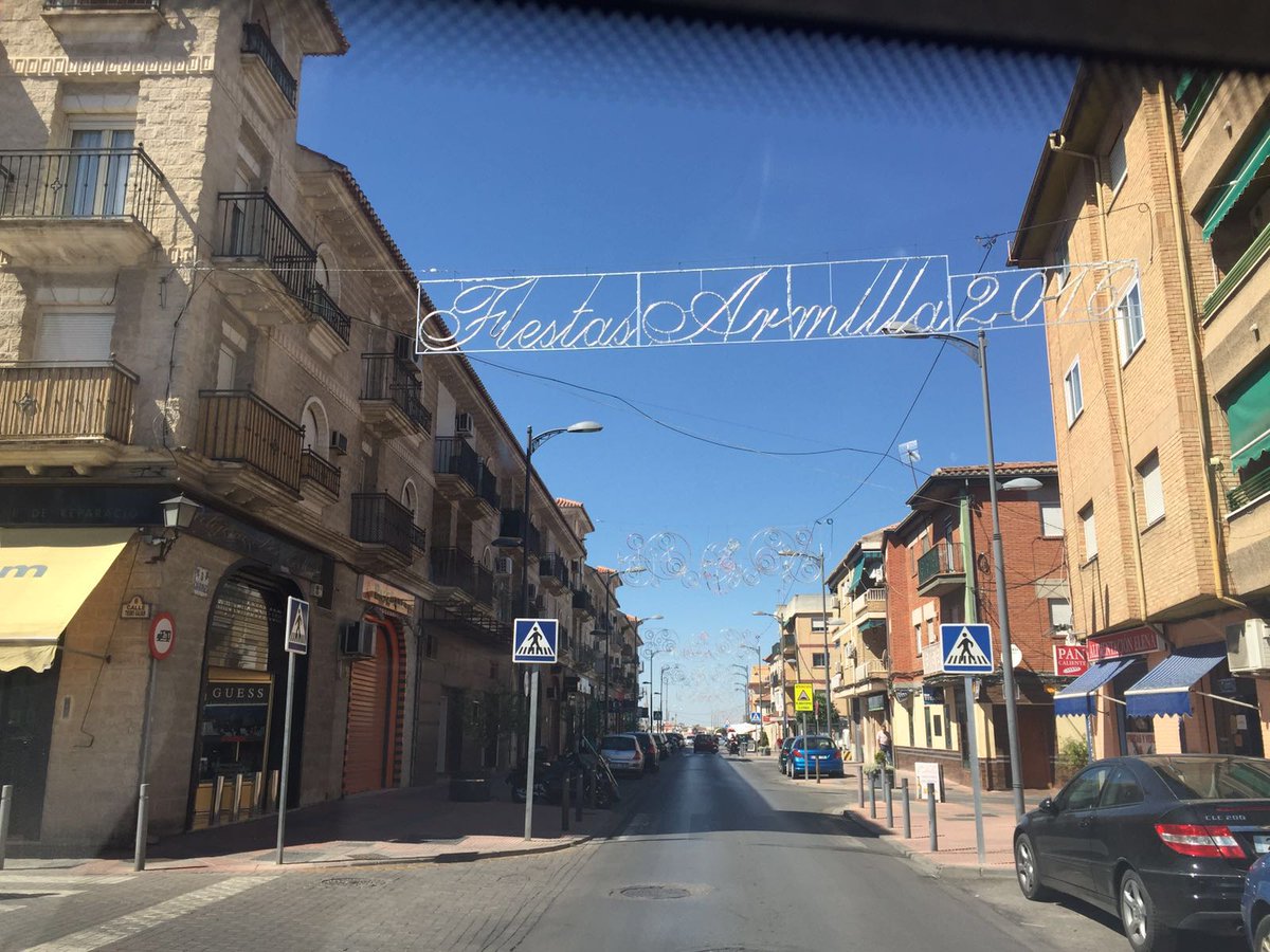 AytoArmilla's tweet photo. #Armilla comienza con los preparativos para sus fiestas patronales #SanMiguel2016 https://t.co/Tm5dBRX43f