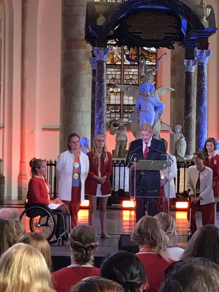 Record4Rio's tweet photo. Vanwege haar prachtige gouden prestatie bij de Paralympics in Rio de Janeiro is @jiskegriffioen zojuist geridderd! https://t.co/lIniG6a1H8