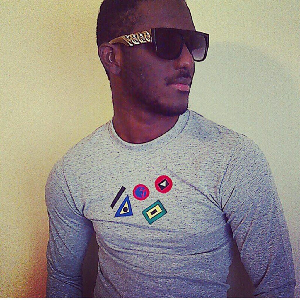 lzar_world's tweet photo. #lzar
The #animation of #style .
#supportsmallbusiness
#business #fashion #b2l #risktakaz #1ofa3rdkind
#psp https://t.co/esifrAPv5d