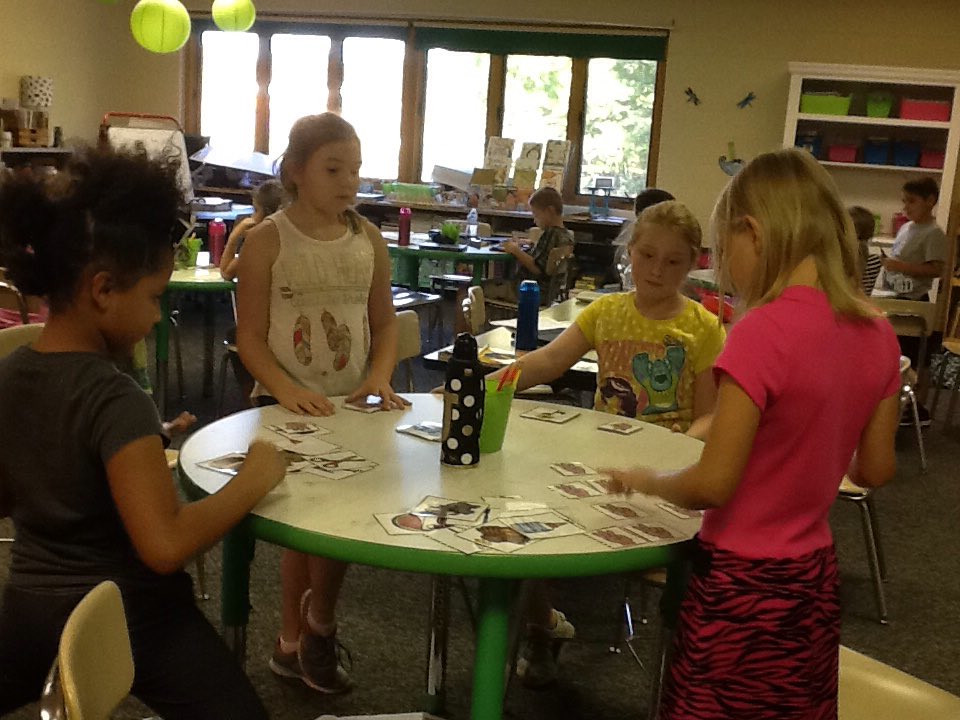 CrystalTrainor1's tweet photo. Mrs. @rjones05863235  class working in groups @rjones05863235 #ewgameon https://t.co/8TJSxfvXYR