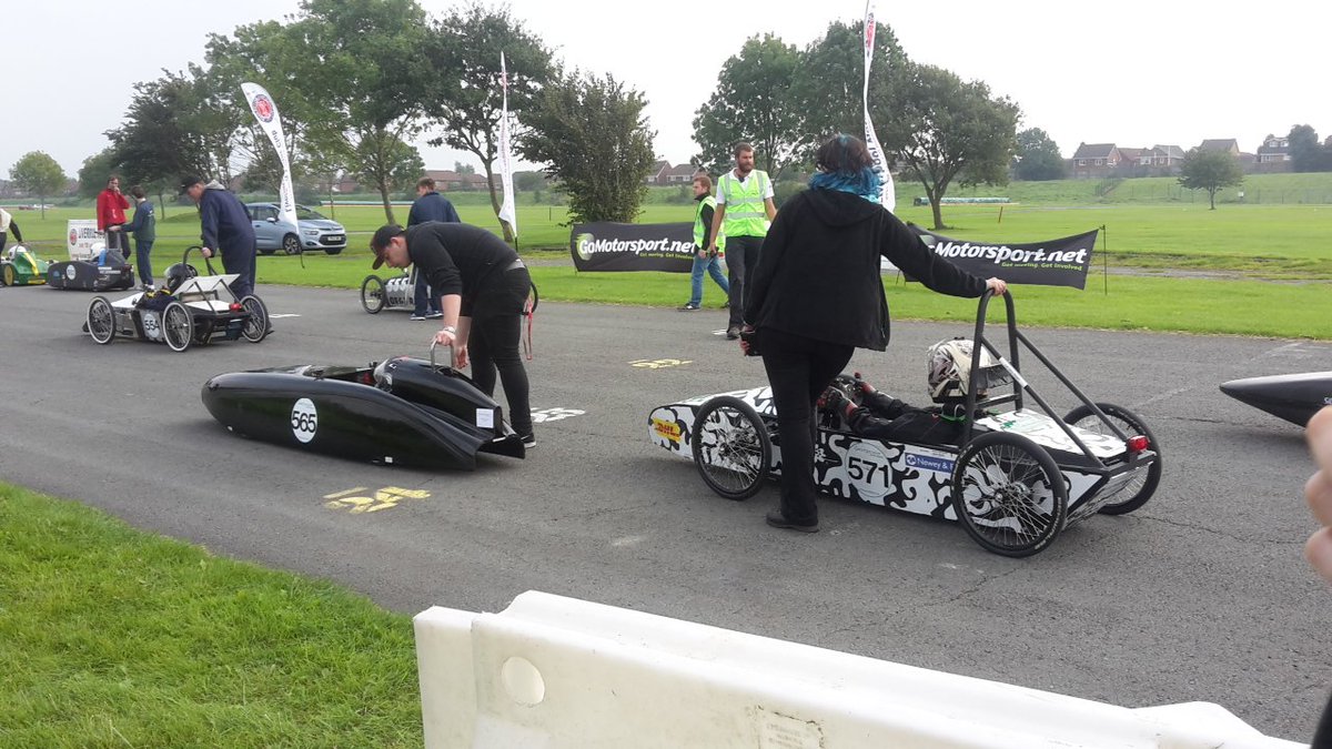 Time for the race come on KITT can we come in the top 10... fingers crossed!!! <a href="/JamesApterFF/">James Apter F F</a> <a href="/JLRHalewood/">JLRHalewood</a> <a href="/Greenpowertrust/">Greenpower Education Trust</a> @CampanileUK