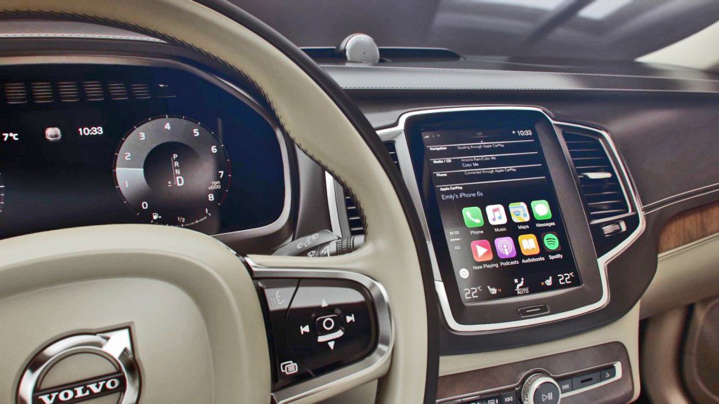 shorttermlease's tweet photo. What is Apple Car Play and who supports the system? https://t.co/hYo3mvLW7e https://t.co/gwoYLitjN6