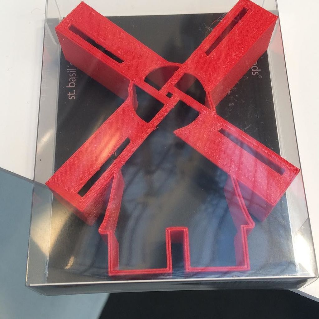 vanDotschSpices's tweet photo. Coming soon #Speculaas dough #cutter for #windmills with vandotsch #speculaas spice #windm… https://t.co/1ZPPmdxgCR https://t.co/QpQNjJp8RQ