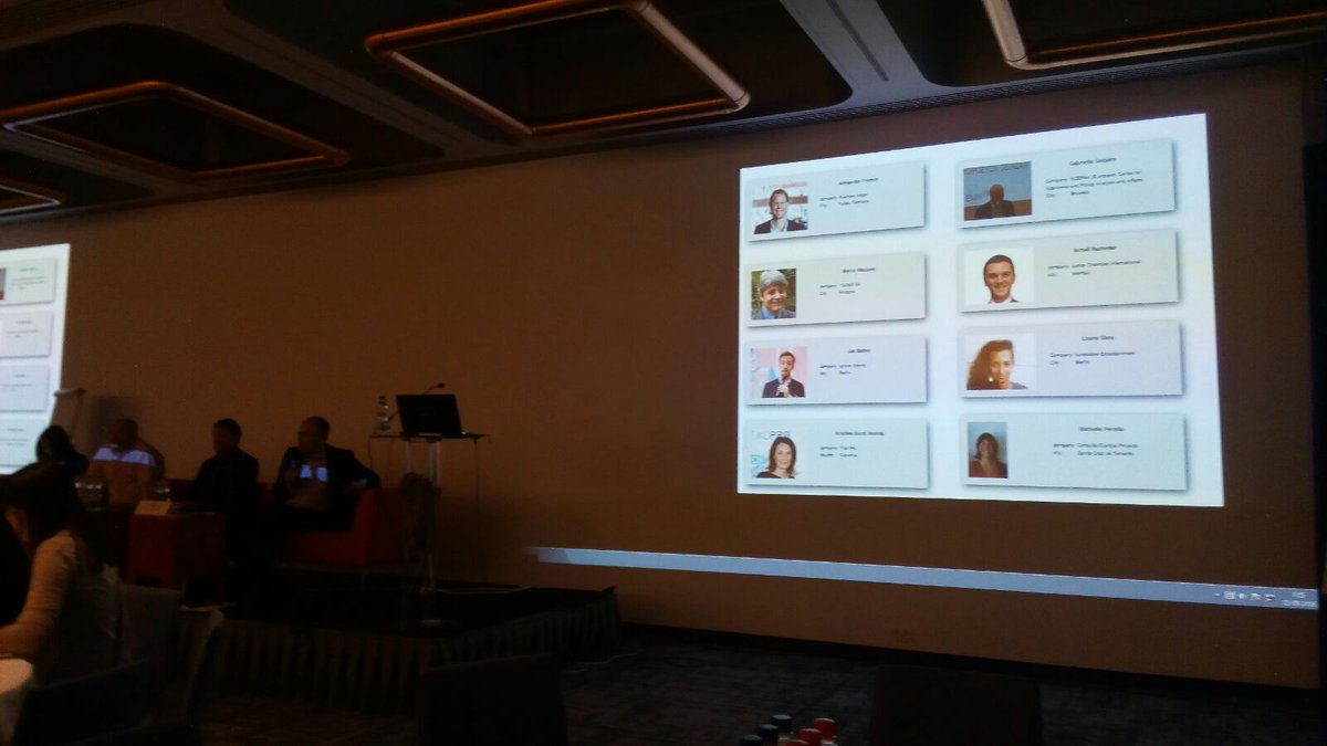 ITCCANARIAS's tweet photo. #ErasmusEntrepreneurs | @OPENEYEnet coordinator introducing #BestPractices #QualityBoard @EYEmoderator @EU_EASME #Brussels https://t.co/1N90mzvh24