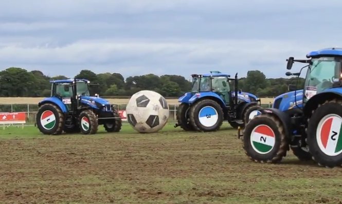 FredMangan's tweet photo. Is this the future you imagined @PsyonixStudios ? via @thejournal_ie
#RocketLeague #tractorfootball https://t.co/cJD5mlGAlu
