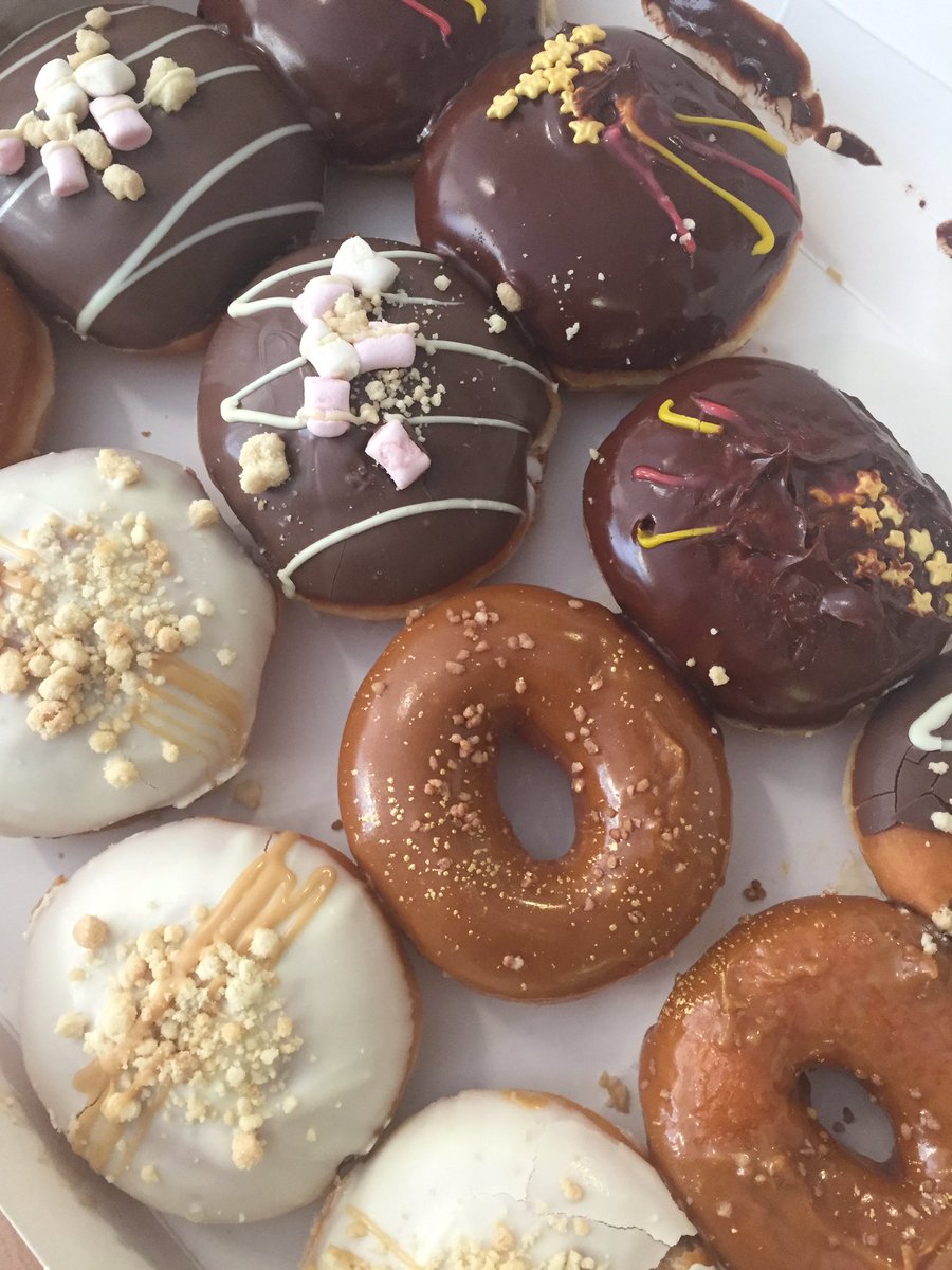 HollieAnneB's tweet photo. Thank you v much @krispykremeUK 😍💞 Loving the #MapleCrunch one. https://t.co/W5H3hOCFSB