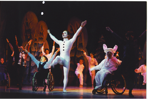 dancingwheels's tweet photo. Open Audition for The Snowman!! October 1 12-2PM at the Dancing Wheels studios.  See our Facebook page for more info! #dw #dwheels #audition https://t.co/5wKUh0rbZr