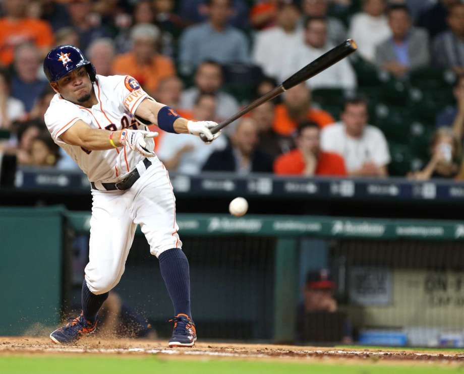 3EnBase1300's tweet photo. #GrandSlam #3EnBaseMLB HR: José Altuve llegó a 200 hits y se convierte en el 1er latino en batear 200 hits en 3 temporadas seguidas. https://t.co/YbQ48qLqzy