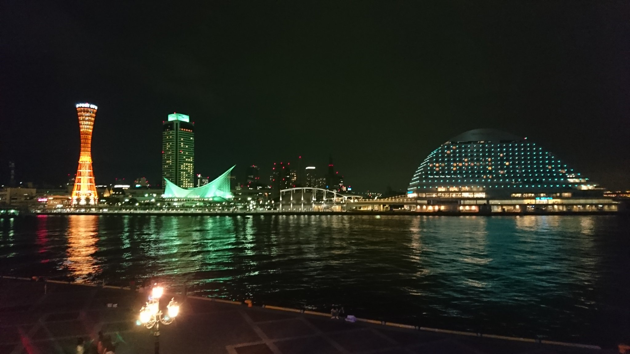 たっつん ハーバーランドの夜景 夜に行ったのは初めてやった 夜景 神戸 ハーバーランド 写真好きな人と繋がりたい T Co Xh5htmhxbd Twitter