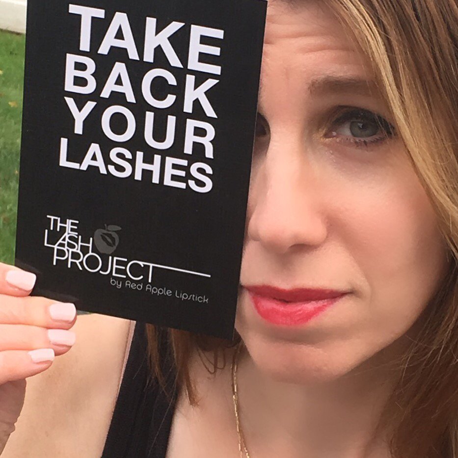 stephmazzoni's tweet photo. Cheers to healthier lashes! @RedAppleLipstic #Mascara #TheLashProject #GlutenFreeMakeup #glutenfree #beauty https://t.co/am0C7fubyo