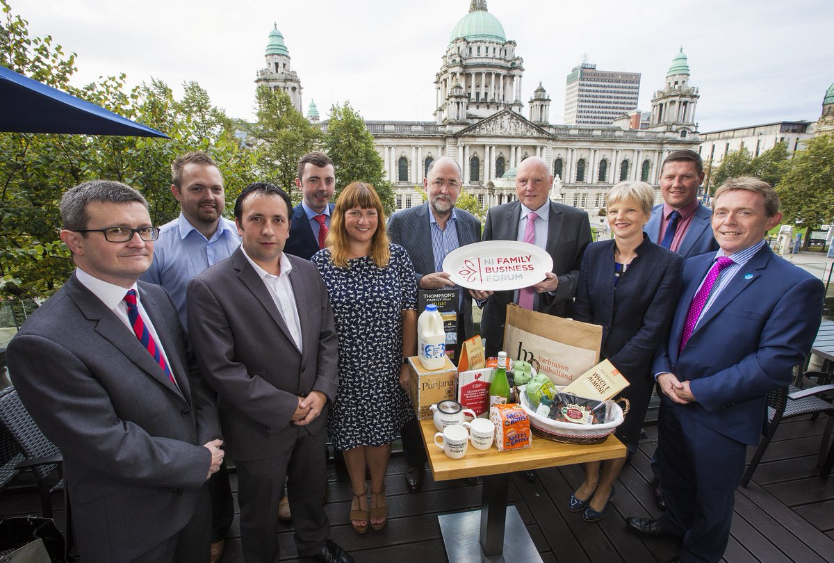 Thanks to <a href="/justlive_little/">Jill Crawford</a>  @IrwinsBakery1 <a href="/clementseggs/">Clements Eggs</a> @CarnbrookeMeat @bestoffreshness for making our family business breakfast possible