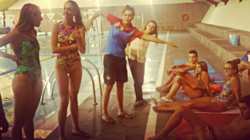davinialbinyana's tweet photo. ¡Pre-temporada!Tod@s preparad@s para una teórica clase de Técnica de Natación en #CeCheste con @FedTriatloCV @vanessahuesa @Arantxascv https://t.co/G6nOfLJfle