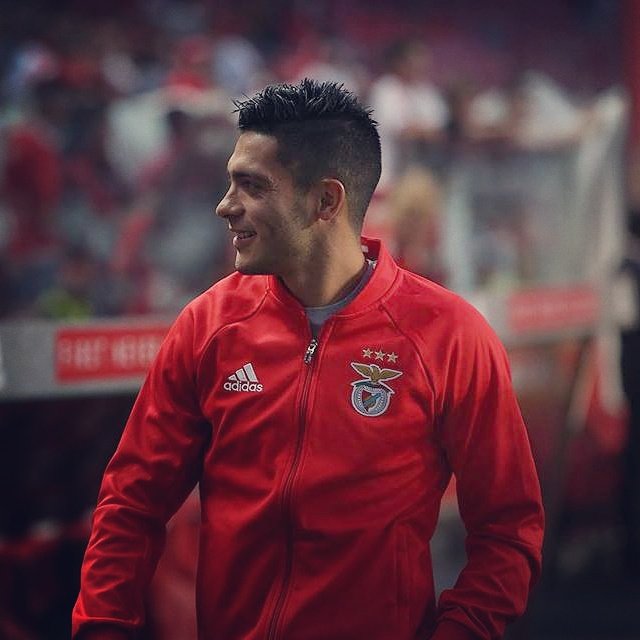Raul_Jimenez9's tweet photo. Cada vez mais perto de voltar/Cada vez mas cerca de regresar. #forza💪 https://t.co/FJTYu0lyv5