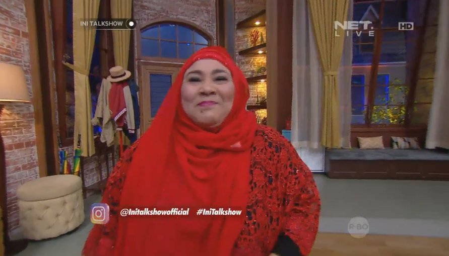 mdtvindonesia's tweet photo. Duh Cinta nya kang Emil datang lagi, meni subur kieu :)) @Ini_Talkshow #IniTalkshow https://t.co/inv9LLsJOr