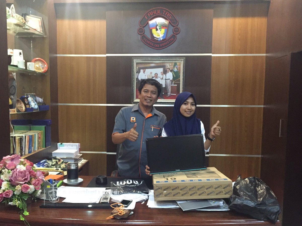 Trims Gunawan M Iksan atas sumbangan TV kpd Peng <a href="/HmtpUmi/">HMTP UMI</a> sukses slalu <a href="/HMTIUMI_/">HMTI UMI</a> <a href="/hmtkftiumi/">HMTK FTI UMI</a> @Kampus_UMI <a href="/ANAK_UMImks/">ANAK UMI</a> <a href="/ksr_umi/">KSR PMI UMI Makassar</a> <a href="/UPKSBS_UMI/">Fakultas UKMSeniUMI</a>