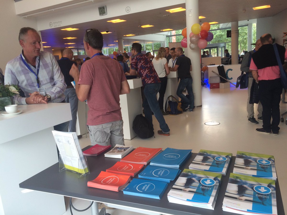 Aanwezig op het Mc Kenzie-symposium. 25 jaar Mc Kenzie, proficiat!